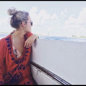 Meet your Posher, Laura